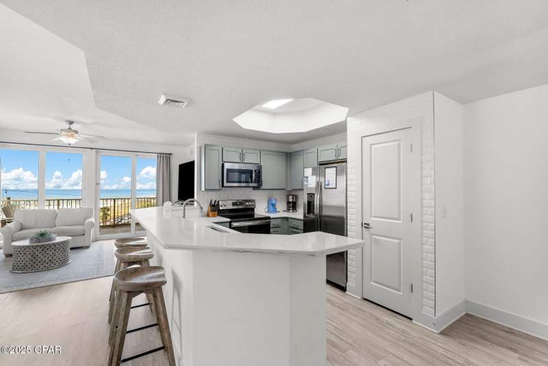 3 bedroom Condominium at 15928 Front Beach Road 3-501, Calypso Towers III, Panama City Beach — photo 4