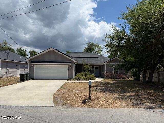 4 bedroom SingleFamilyResidence at 1611 Montana Avenue, Lynn Haven, Lynn Haven — photo 1