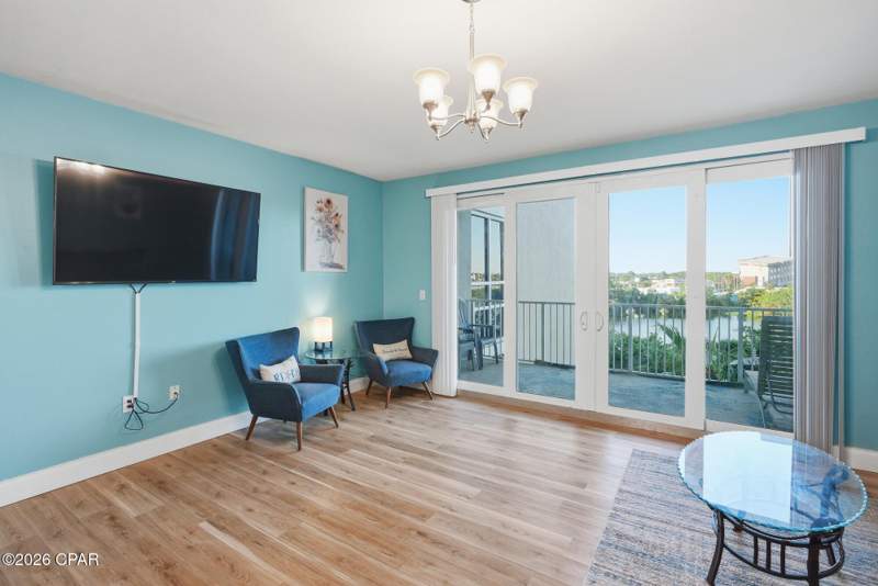 1 bedroom Condominium at 9860 S Thomas Drive 305, Laketown Wharf, Panama City Beach — photo 5
