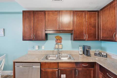 9860 S Thomas Drive 305, Panama City Beach FL - photo 7 of 37