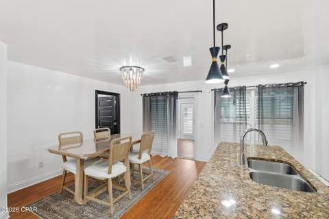 22519 Lakeview Drive, Panama City Beach FL - photo 10 of 40