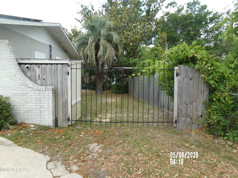 4 bedroom SingleFamilyResidence at 109 Arlington Drive, Cherry Hill Unit 2, Panama City — photo 3