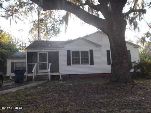 3 bedroom SingleFamilyResidence at 316 N Cove Boulevard, Cove, Panama City — photo 2