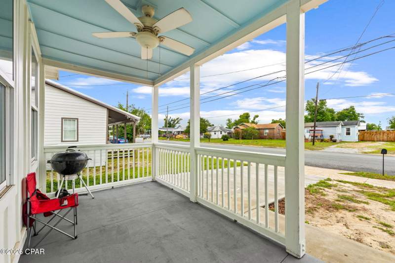 3 bedroom SingleFamilyResidence at 223 N East Avenue, Holmes Add- Millville, Panama City — photo 4