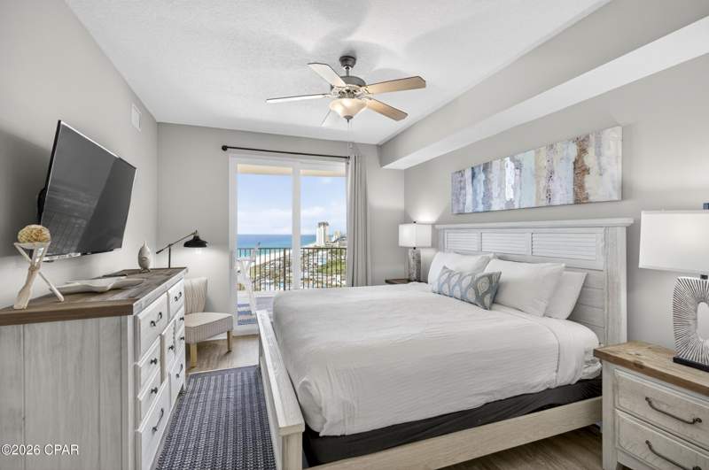 3 bedroom Condominium at 15928 Front Beach Road 1911, Calypso Towers III, Panama City Beach — photo 4