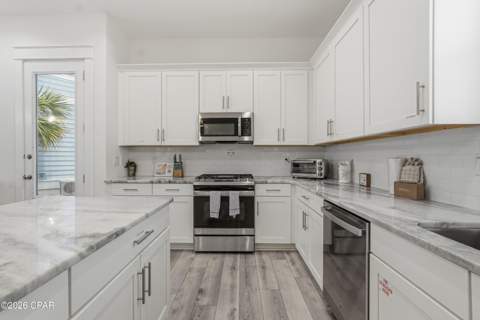 2705 Lagoon Manor Drive, Panama City FL - photo 6 of 57