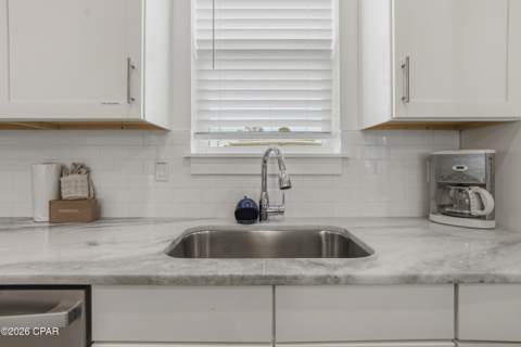 2705 Lagoon Manor Drive, Panama City FL - photo 7 of 57