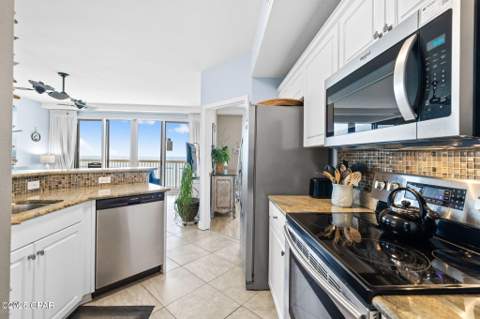17757 Front Beach Road 1601, Panama City Beach FL - photo 9 of 62