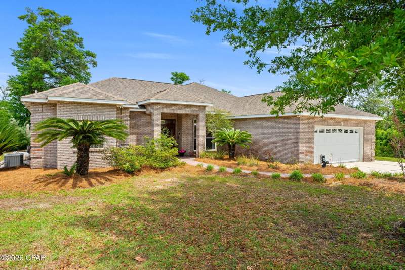 3 bedroom SingleFamilyResidence at 4405 De Len Drive, Deerwood, Panama City — photo 4