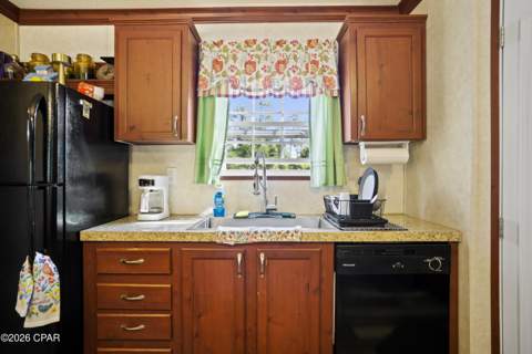 946 Fargo Drive, Alford FL - photo 12 of 42