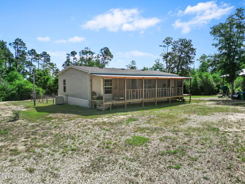 3 bedroom ManufacturedHome at 946 Fargo Drive, Compass Lake Hills Unit 6, Alford — photo 2