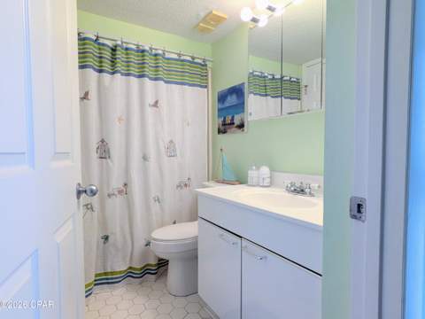 7205 Thomas Drive E704, Panama City Beach FL - photo 21 of 40