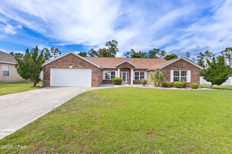4 bedroom SingleFamilyResidence at 3720 Bay Tree Road, Hammocks Phase V, Lynn Haven — photo 1