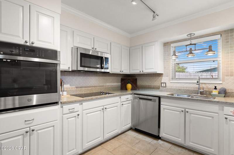 4 bedroom SingleFamilyResidence at 16400 Castile Avenue, Diamond Head-Lakeside, Panama City Beach — photo 5
