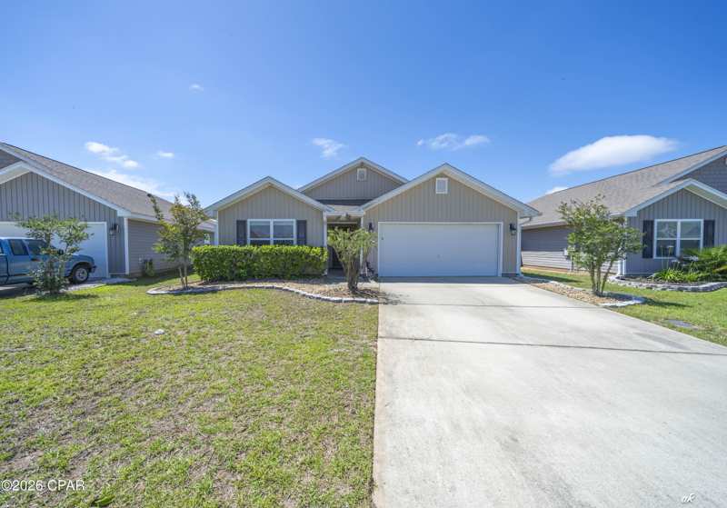 4 bedroom SingleFamilyResidence at 7138 Hatteras Boulevard, Olde Towne Village, Panama City — photo 1