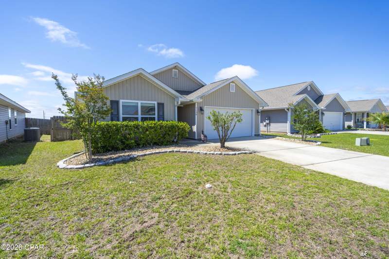 4 bedroom SingleFamilyResidence at 7138 Hatteras Boulevard, Olde Towne Village, Panama City — photo 2