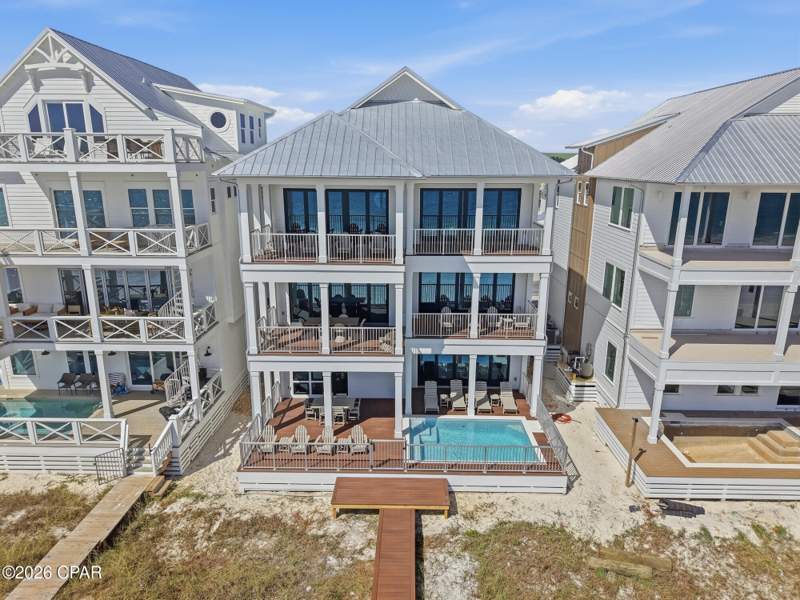 8 bedroom SingleFamilyResidence at 5935 Gulf Drive, Hadley's Beach, Panama City — photo 3