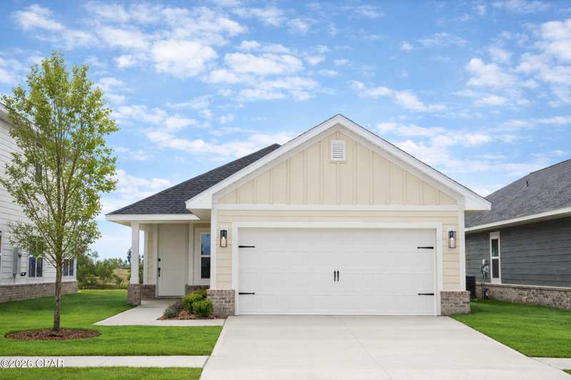 3 bedroom SingleFamilyResidence at 7061 Traditions Drive, Parkbrook, Panama City — photo 1