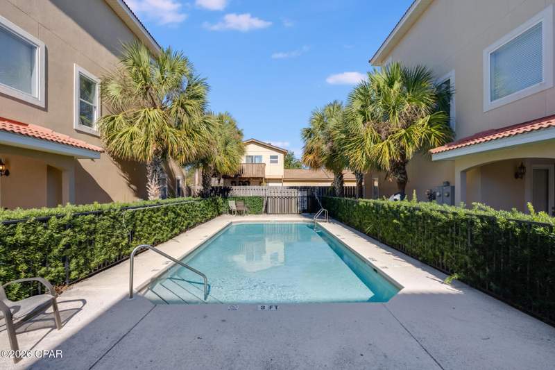 4 bedroom Attached at 140 Southfields Road, Southfield Sec 1, Panama City Beach — photo 2