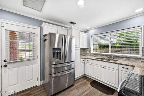 1900 Beck Avenue, Panama City FL - photo 17 of 57