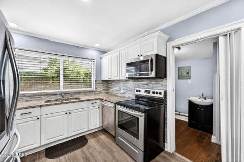 1900 Beck Avenue, Panama City FL - photo 18 of 57