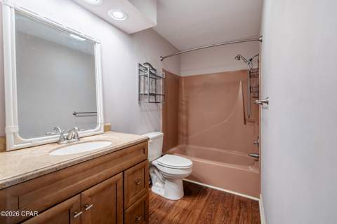 7125 N Lagoon Drive N, Panama City FL - photo 19 of 40