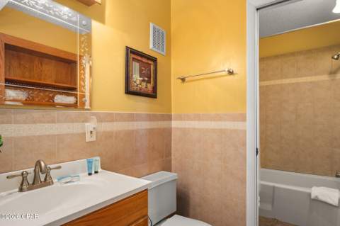 8743 Thomas Drive 720, Panama City Beach FL - photo 11 of 31
