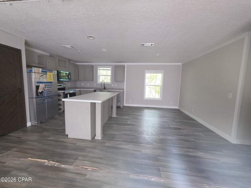 5 bedroom ManufacturedHome at Tbd Vancouver Drive, Compass Lake Hills Unit 5, Alford — photo 2