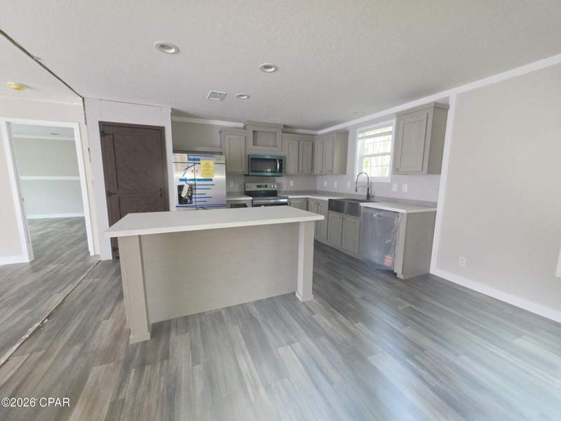 5 bedroom ManufacturedHome at Tbd Vancouver Drive, Compass Lake Hills Unit 5, Alford — photo 4