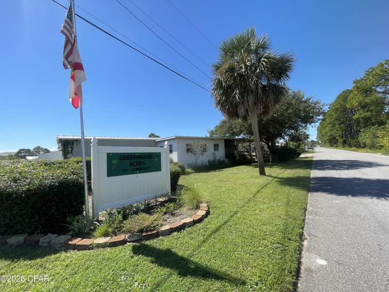 3 bedroom ManufacturedHome at 1647 Acre Circle, Greenwood Acres, Panama City Beach — photo 1