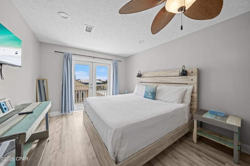 4 bedroom SingleFamilyResidence at 7827 Beach Drive, Villas Of Panama, Panama City Beach — photo 5