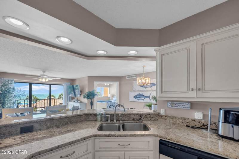 2 bedroom Condominium at 6505 Thomas Drive 202, Summerhouse Of P.C. 1, Panama City — photo 3