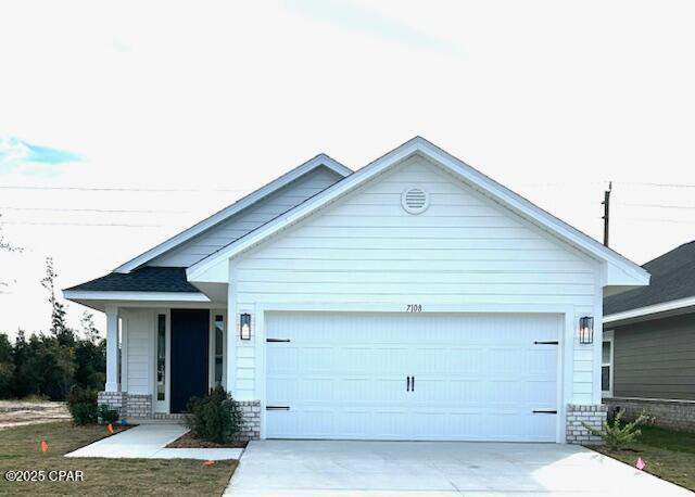 3 bedroom SingleFamilyResidence at 7108 Traditions Drive, Parkbrook, Panama City — photo 3