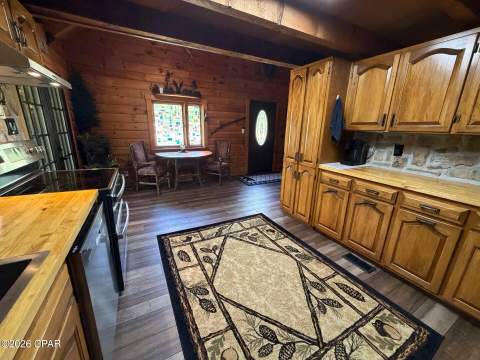 2638 Arpana Circle, Alford FL - photo 15 of 64