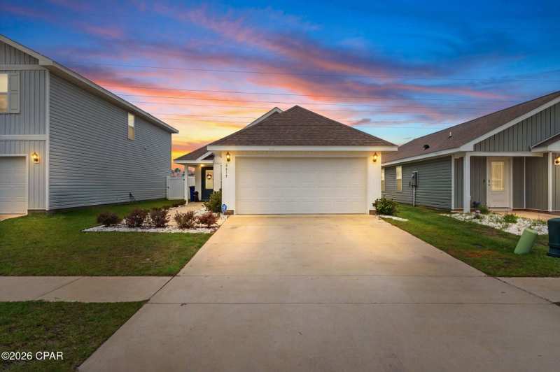 3 bedroom SingleFamilyResidence at 6619 Atkins Road, Liberty, Panama City — photo 1