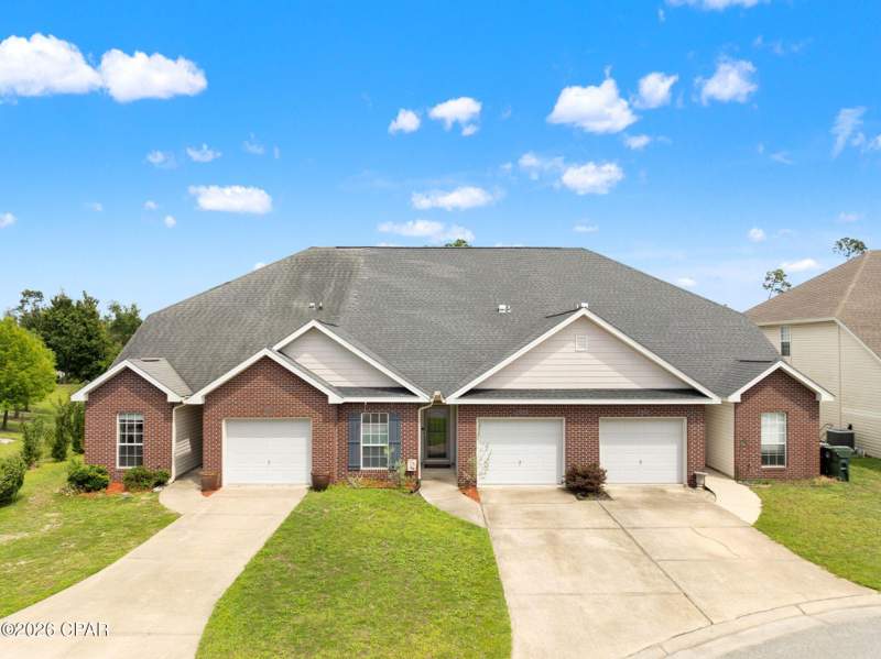 4 bedroom Attached at 2903 Palmetto Ridge Way, Palmetto Ridge, Lynn Haven — photo 2