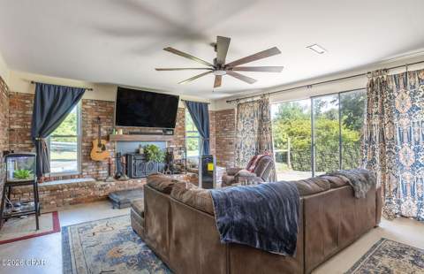 4921 Tall Pine Drive, Marianna FL - photo 13 of 43