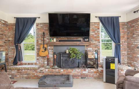 4921 Tall Pine Drive, Marianna FL - photo 14 of 43