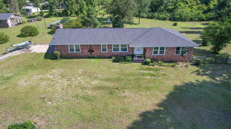3 bedroom SingleFamilyResidence at 4921 Tall Pine Drive, Dogwood Heights, Marianna — photo 2