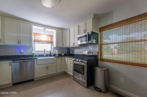 405 Bay Shore Drive, Panama City Beach FL - photo 14 of 43