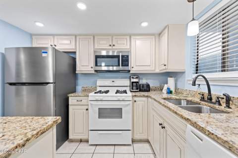 103 W Leslie Lane, Panama City Beach FL - photo 12 of 37