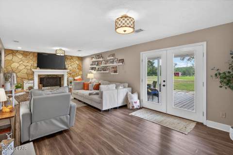 2242 Highway 231, Cottondale FL - photo 19 of 89