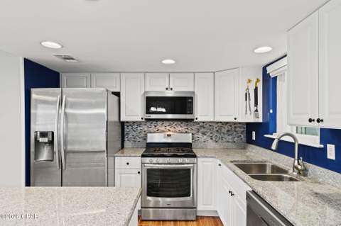 122 Robin Lane, Panama City Beach FL - photo 11 of 60