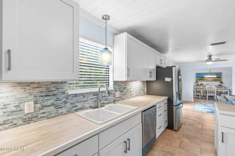 4443 Schooner Lane, Lynn Haven FL - photo 15 of 65