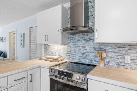 4443 Schooner Lane, Lynn Haven FL - photo 17 of 65