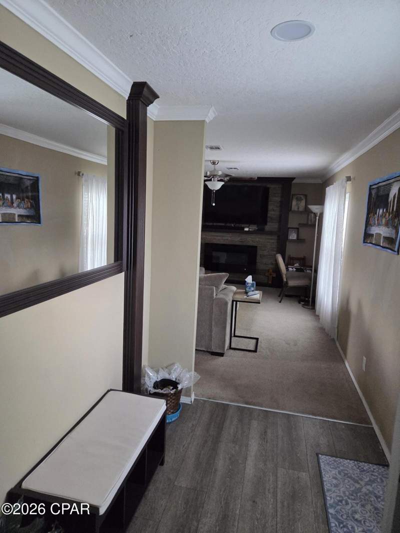 3 bedroom ManufacturedHome at 115 N Larry Drive, Parkway Manor, Panama City — photo 2