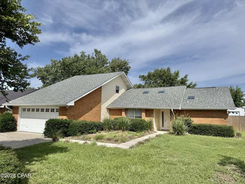 5 bedroom SingleFamilyResidence at 1428 Blue Grass Lane, Derby Woods 2nd Add, Lynn Haven — photo 1
