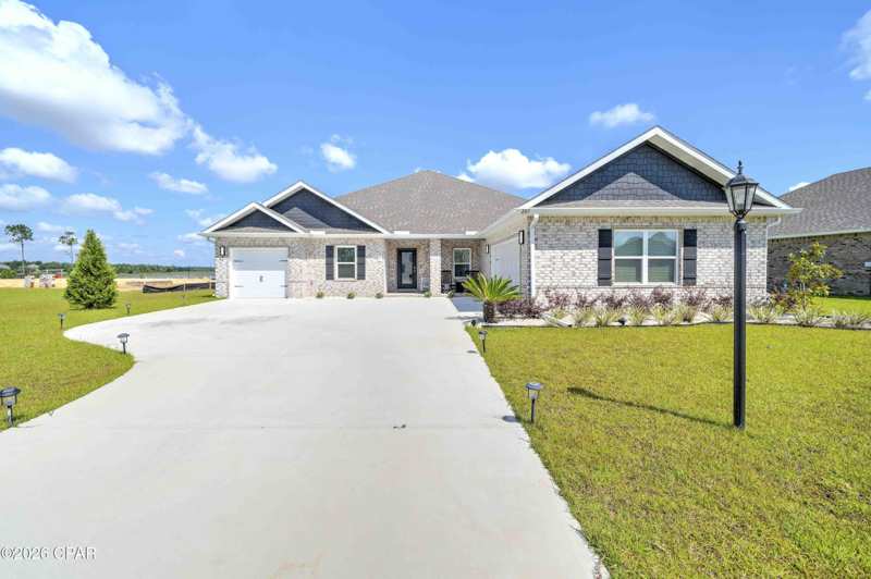 4 bedroom SingleFamilyResidence at 207 Lake Merial Boulevard, Lake Merial, Panama City — photo 1