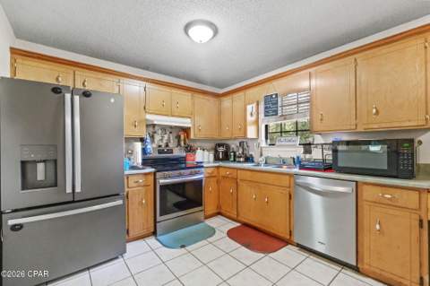 940 Jamie Drive, Chipley FL - photo 8 of 36