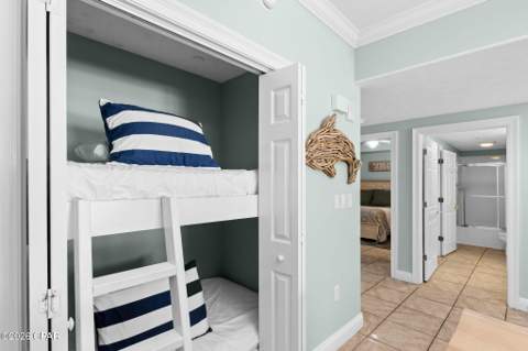 5004 Thomas Drive 206, Panama City Beach FL - photo 11 of 38